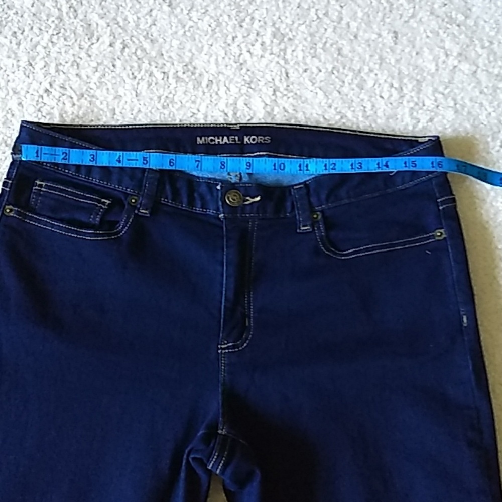 Capris - Picture 6 of 9